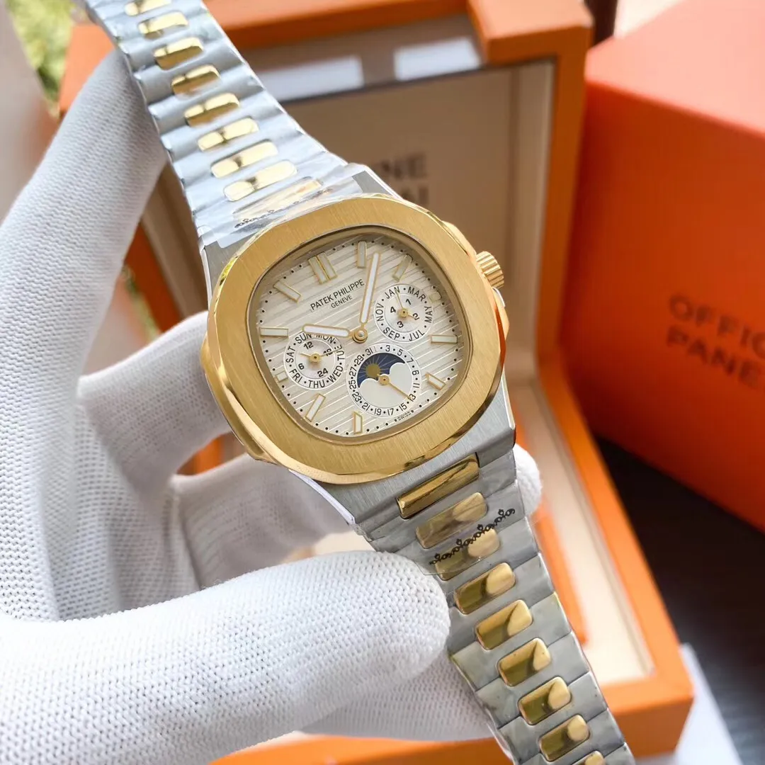 【Foreign trade import】💰1280! Super complex sports watch debuts Dedicate Patek Philippe's "Nautilus" to you for the first time🌹Patek Philippe launches the first Nautilus perpetual calendar watch, using ultra-complex craftsmanship to create a casual sports watch. Patek Philippe has added perpetual calendar and moon phase functions to this sports series watch, perfectly embodying rigorous watchmaking skills in this watch. It combines the rugged durability of sports watches with sophisticated and complex technology, and has a built-in fully automatic mechanical movement. Diameter: 42mm🔥Top quality products continue to be produced🔥